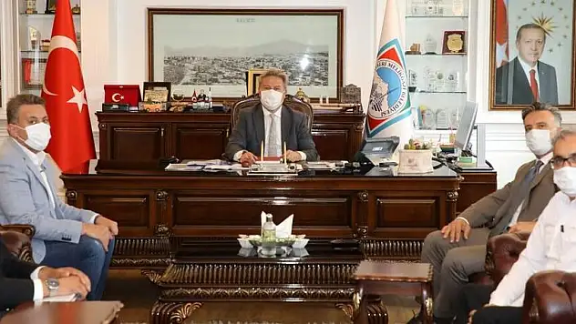 MELİKGAZİ'DEN YİNE BİR İLK: 'DIŞ TİCARET LİSESİ'