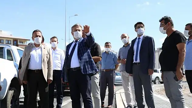 MELİKGAZİ'NİN YENİ BAĞLANTI YOLU HİZMETE SUNULDU