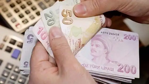 Memur ve Emeklilerin Maaş Zammı Belli Oldu