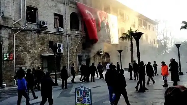 MERSİN BÜYÜKŞEHİR BELEDİYESİ'NDE PATLAMA