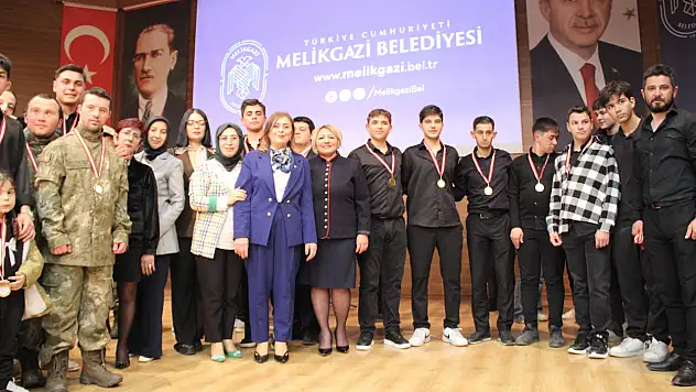 MHP KAÇEP Kayseri'den özel çocuklarla anlamlı Çanakkale programı