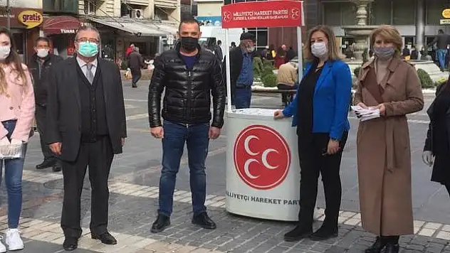 MHP KAYSERİ İL KADIN KOLLARI LÖSEMİYE FARKINDALIK OLUŞTURDU