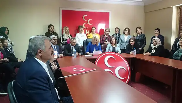 MHP KAYSERİ MİLLETVEKİLİ ADAY ADAYI EMİNE AVŞAR BASIN TOPLANTISI DÜZENLEDİ