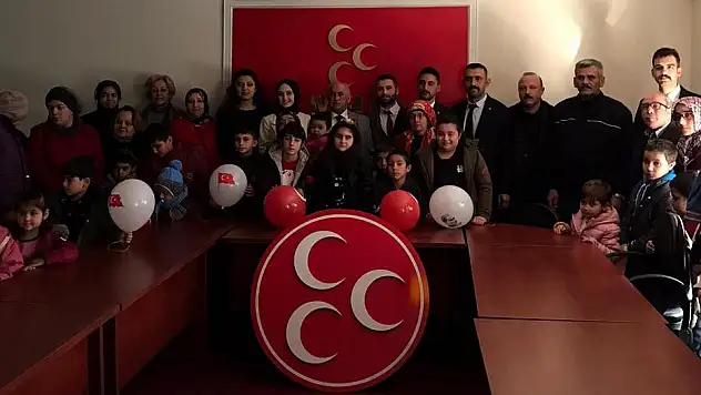 MHP KOCASİNAN İLÇE TEŞKİLATI'NDAN OTİZMLİ ÇOCUKLARA UNUTULMAZ GÖSTERİ