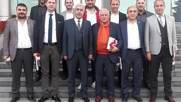 MHP MECLİS ÜYELERİNDEN AÇIKGÖZ'E KUTLAMA!