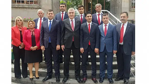 MHP'Lİ ADAYLAR SEÇİME BEŞ KALA ÇALIŞMALARA DEVAM EDİYOR