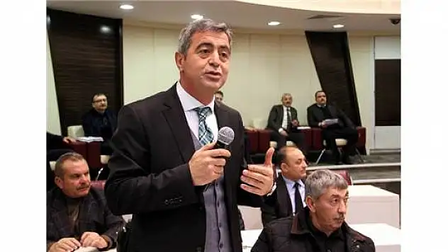 MHP'li Meclis Üyesi Kazım Yücel: 'Mağazalar yok olmaya gidiyor, e-ticarette yerimizi almamız lazım'