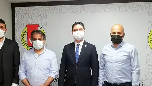 MHP'Lİ ÖZDEMİR'DEN KAYSERİ GAZETECİLER CEMİYETİ'NE ZİYARET