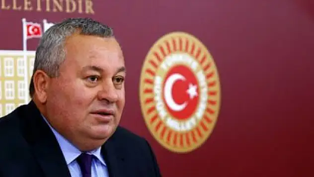 MHP'li vekilden, AK Partili vekile çok sert tepki: PKK sevici Mustafa!