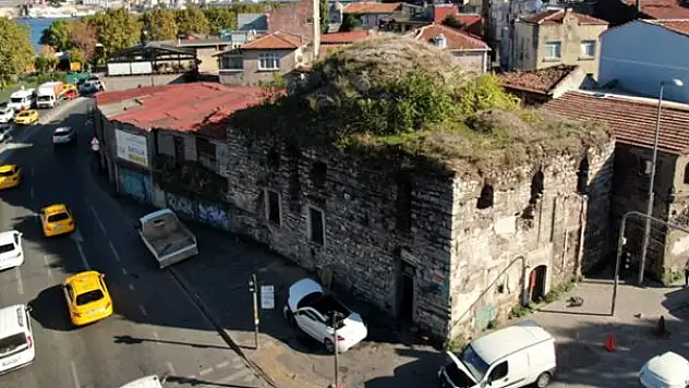 MİMAR SİNAN'IN YAPTIĞI 437 YILLIK HAMAM SATIŞA ÇIKARILDI