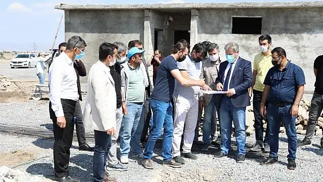 MİMARSİNAN'DAKİ YENİ KURBAN PAZARI İÇİN BAŞVURULAR BAŞLADI