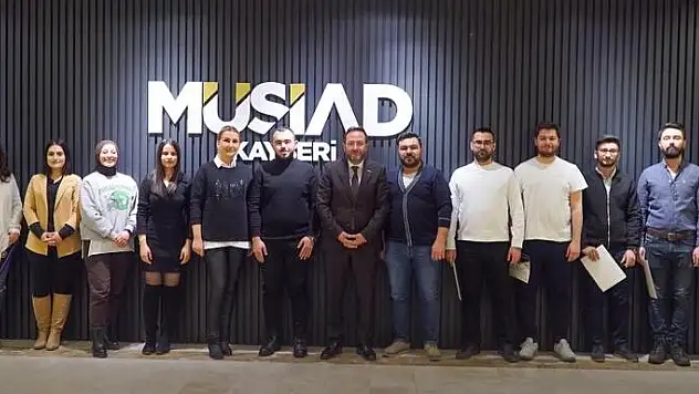 MÜSİAD AKADEMİ'DEN E-TİCARET VE E-İHRACAT EĞİTİMİ