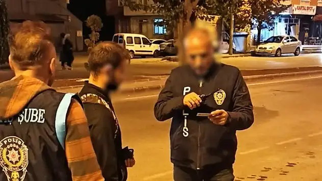 Narko-Asayiş uygulamasında 74 aranan şahıs yakalandı