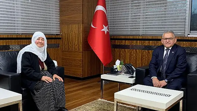 NECİBE NİNE'DEN BAŞKAN BÜYÜKKILIÇ'A ZİYARET