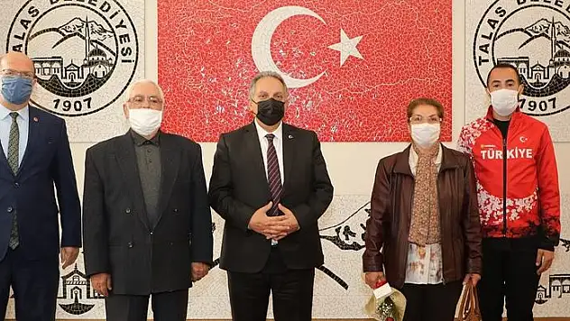 ÖĞRETMEN BAŞKAN, ÖĞRETMENLERLE BULUŞTU