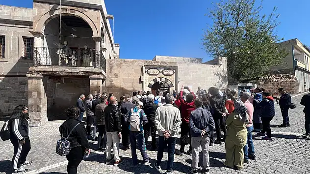 ÖĞRETMENLER AKADEMİLERİ KAPANIŞ PROGRAMI AĞIRNAS'TA GERÇEKLEŞTİRİLDİ