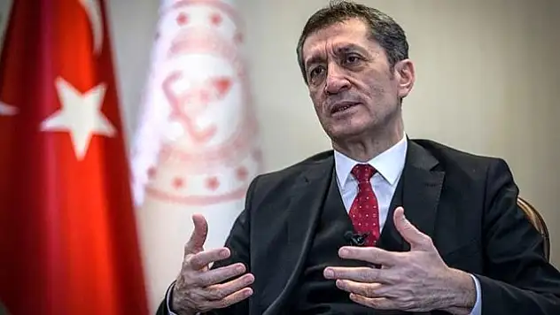 OKULLAR YAZIN AÇILACAK MI? BAKAN ZİYA SELÇUK TARTIŞMALARA NOKTA KOYDU