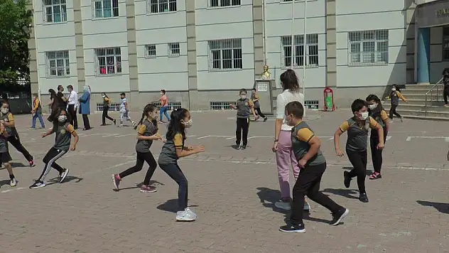 OKULLARDA 'CIVIL CIVIL' FAALİYETLER BAŞLADI