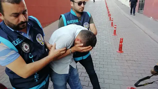 ÖLDÜRÜLEN GİZEM'İN BABASI: 'BÖYLE İNSANLAR HEM DEVLETE HEM TOPLUMA ZARAR'