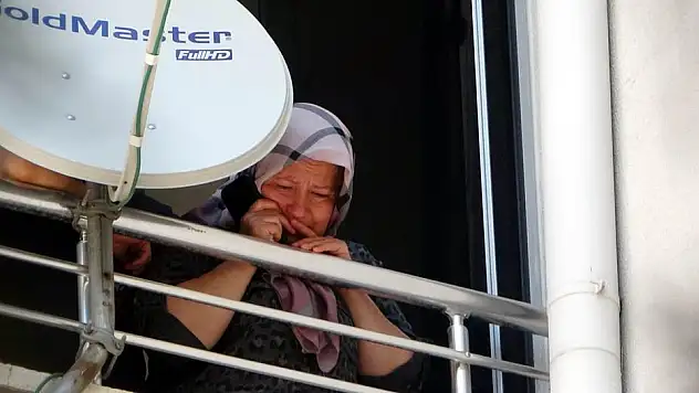 ÖLEN EŞE SON BAKIŞ YÜREK BURKTU