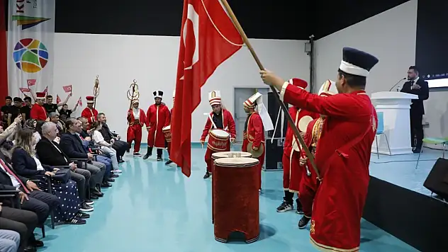 Özel öğrencilerden büyük beğeni toplayan gösteri
