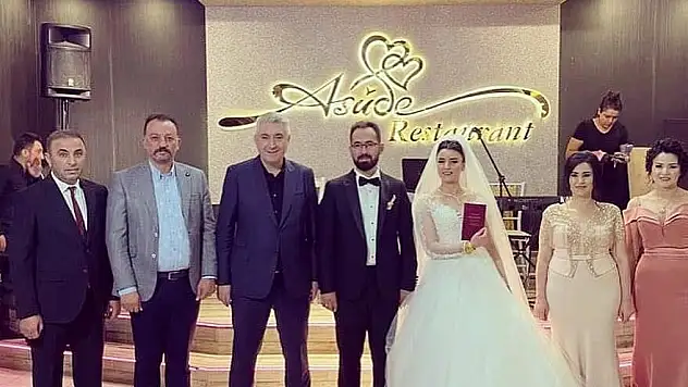 ÖZMEN AİLESİ'NİN MUTLU GÜNÜ