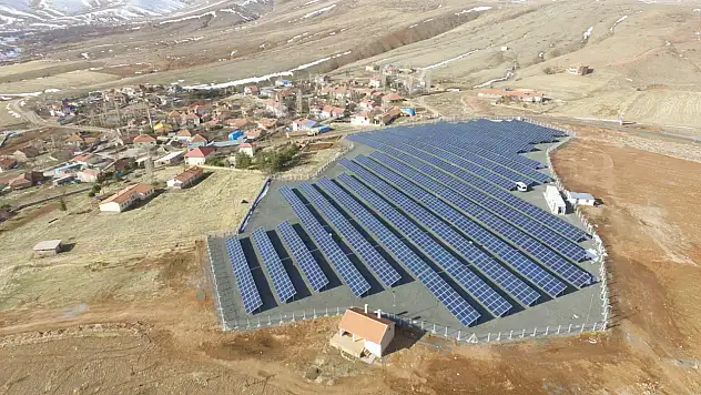 Özvatan'ın GES yatırımı 9 yılda milyonlar kazandırdı
