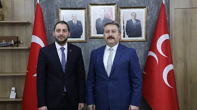 PALANCIOĞLU MHP MELİKGAZİ İLÇE BAŞKANI KALIN'A HAYIRLI OLSUN ZİYARETİNDE BULUNDU