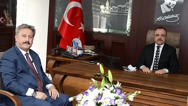 PALANCIOĞLU'NDAN YIRIK'A MELİKGAZİ'YE HİZMETLERİ İÇİN TEŞEKKÜR