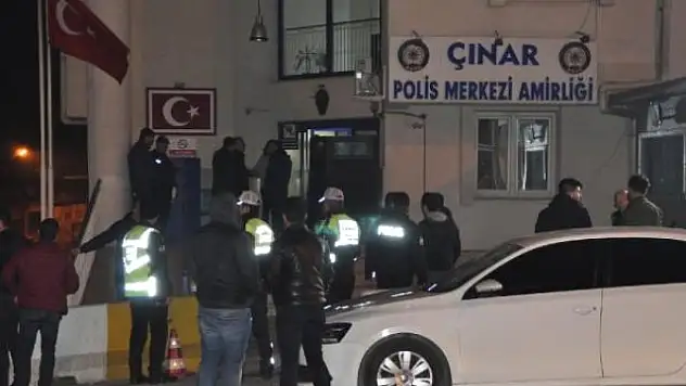 Polis, Çalıştığı Merkezin Tuvaletinde İntihar Etti