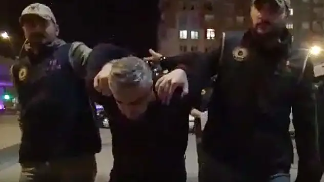 Polisi aracı ile sürükleyen FETÖ şüphelisi 20 gün sonra Yunan sınırında yakalandı