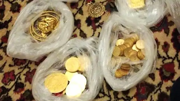 Polisten Dolandırıcıları Şaşkına Çeviren Cevap: Buyurun Cenaze Namazına