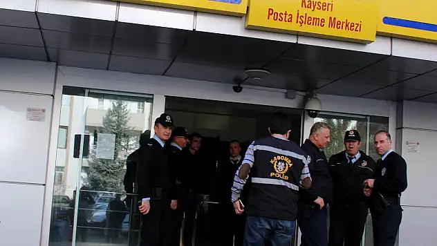  Posta İşleme Merkezi'nde bomba paniği