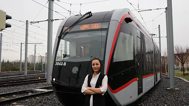 Rayların sultanları görevlerini heyecanla yapıyor