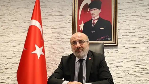 REKTÖR KARAMUSTAFA'DAN '23 NİSAN ULUSAL EGEMENLİK VE ÇOCUK BAYRAMI' MESAJI