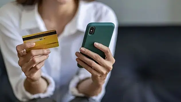 RESMİ GAZETE'DE YAYIMLANDI: İNTERNET ALIŞVERİŞİNDE YENİ DÖNEM