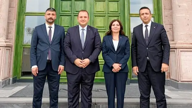 RTÜK Başkanvekili Güçer'den Kayseri'ye tam not