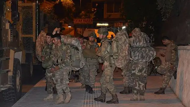 Strateji Uzmanı Ağar Rusya'nın haberi olmadan Suriye ateş açamaz!