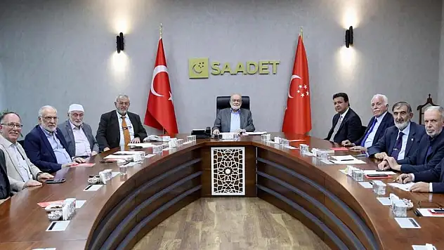 SAADET PARTİSİ'NİN GENEL BAŞKANI KAYSERİLİ İSİM OLACAK