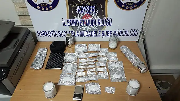 Saksıdan uyuşturucu çıktı