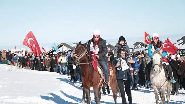 SARI KAMIŞ RUHU ERCİYES'TE YAŞATILDI