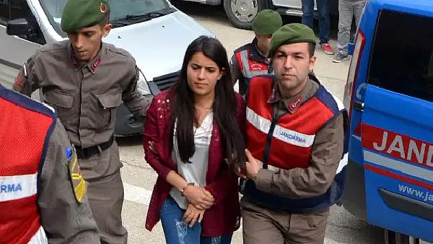 Sarkıntılık edersem vur diyen sevgilisini öldürdü