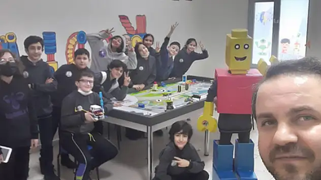 ŞEHİT ABDULLAH ŞAŞDIM ORTAOKULU'NUN BAŞARISI!