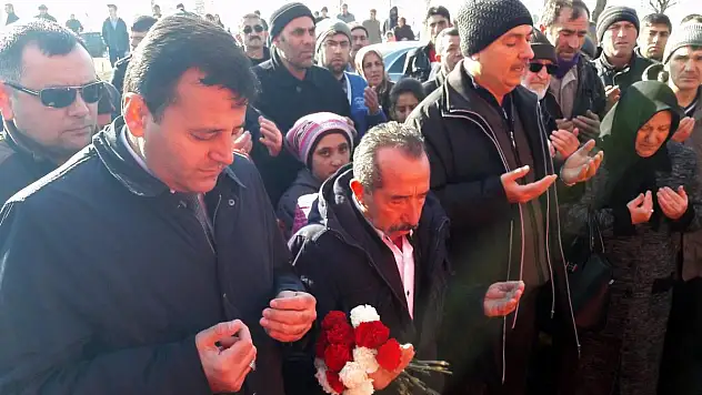Şehit Aileleri, teröre lanet yağdırdı
