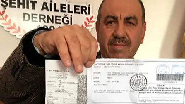 ŞEHİT BABASI EVE GELEN KAĞITLA NEYE UĞRADIĞINI ŞAŞIRDI