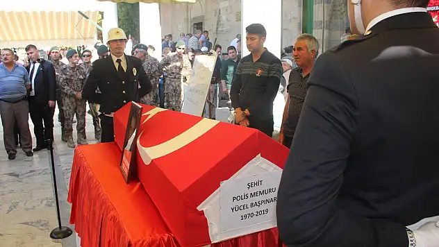 ŞEHİT POLİS MEMURU MEMLEKETİNDE DEFNEDİLDİ
