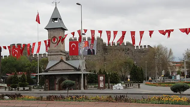 SOKAĞA ÇIKMA YASAĞININ DETAYLARI BELLİ OLDU