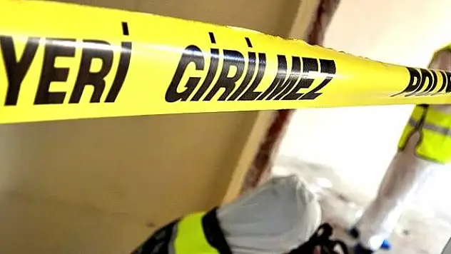 SON DAKİKA! İSTANBUL'DA SOYGUNCU DEHŞETİ! KUYUMCUNUN BOĞAZINI KESİP KAÇTI