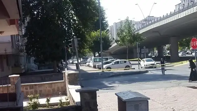 SON DAKİKA! KAYSERİ'DE ŞÜPHELİ PAKET FÜNYE İLE PATLATILDI