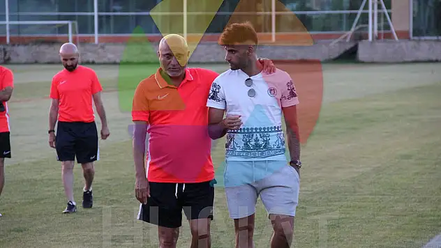 SON DAKİKA! YILDIZ FUTBOLCU KAYSERİSPOR TESİSLERİNDE